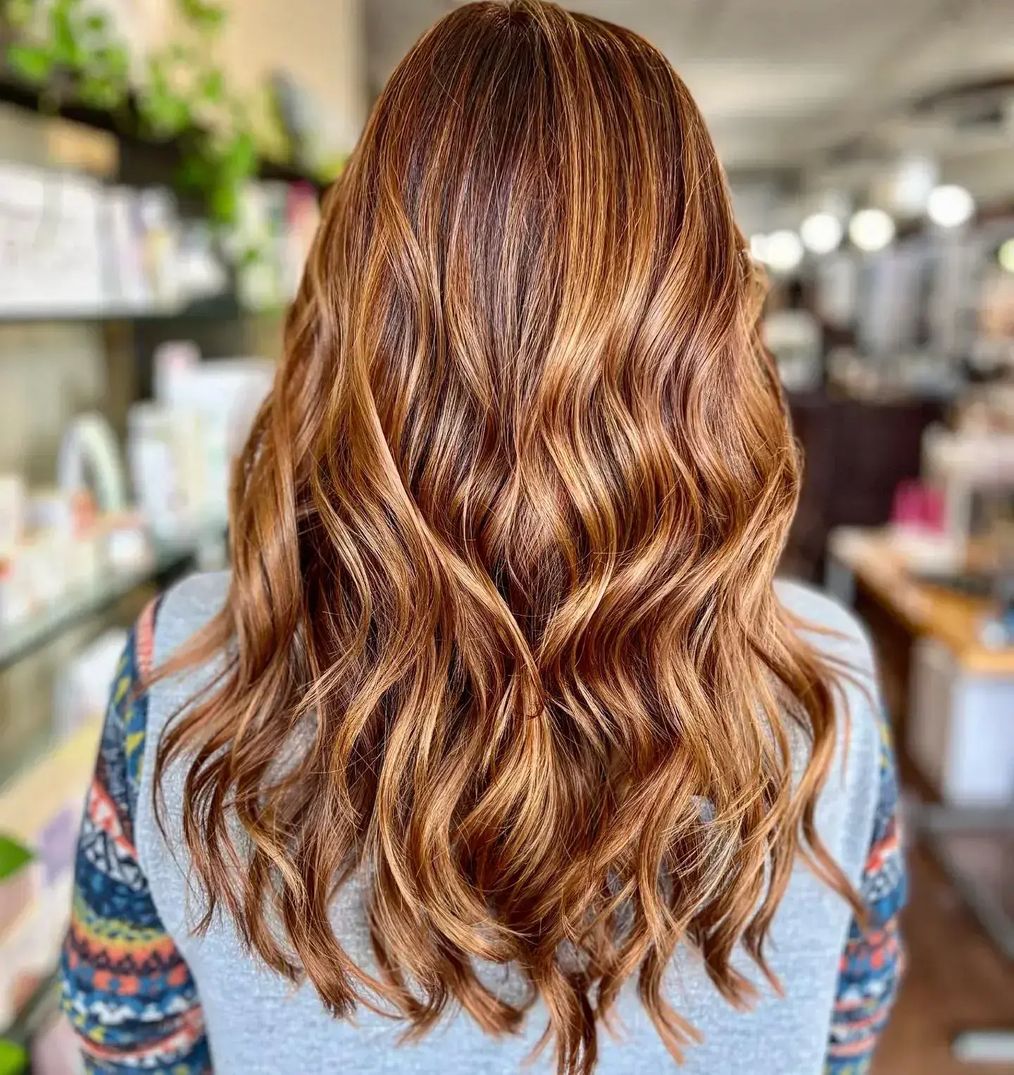 بهترین سالن رنگ و مش در الهیه تهران