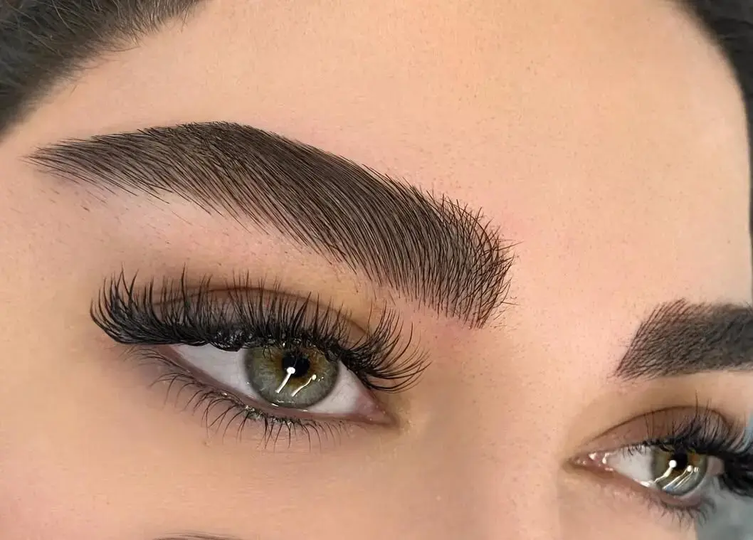 میکروبلیدینگ ابرو پیروزی میکروبلیدینگ ابرو پیروزی