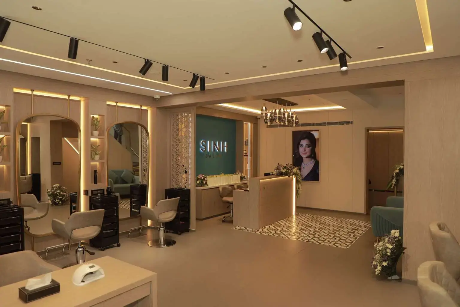 سالن زیبایی در خیابان بهشتی 