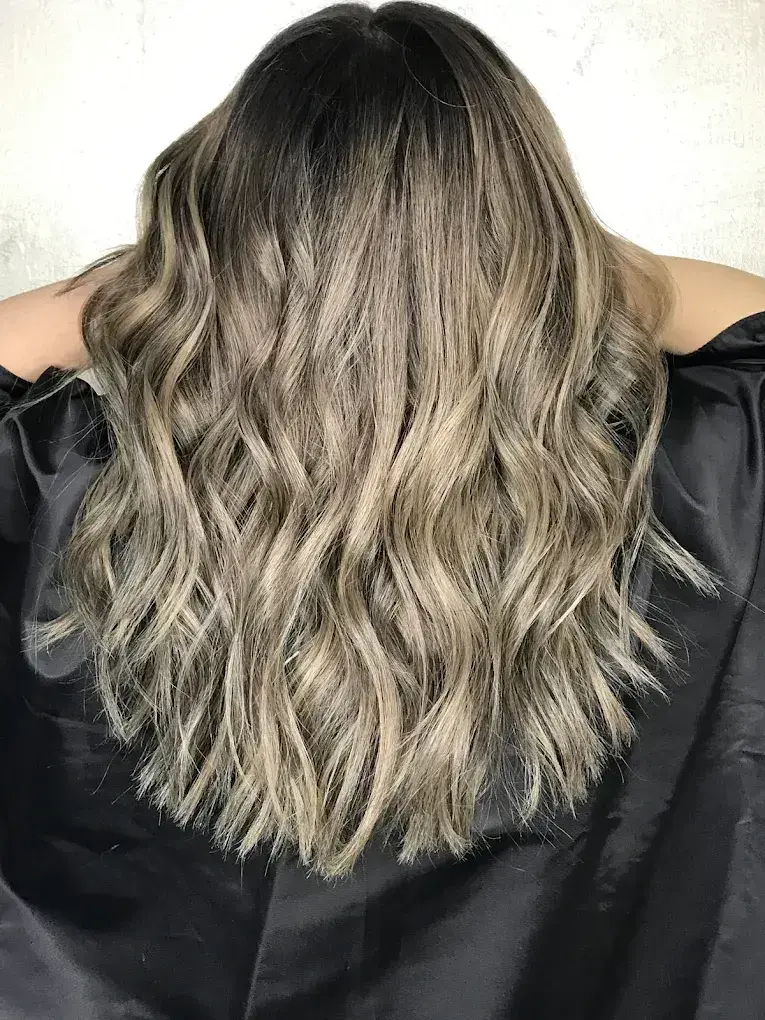 سالن زیبایی چیترا الهیه