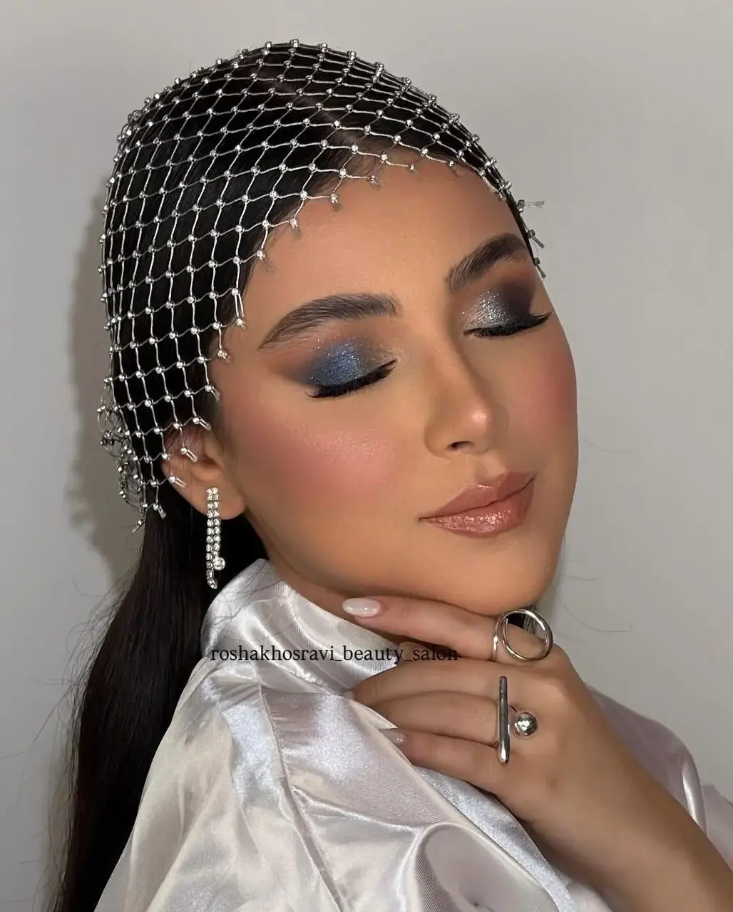 سالن زیبایی روشا خسروی زعفرانیه