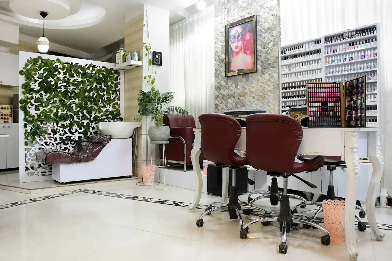 سالن زیبایی مهرنیا بلوار فردوس