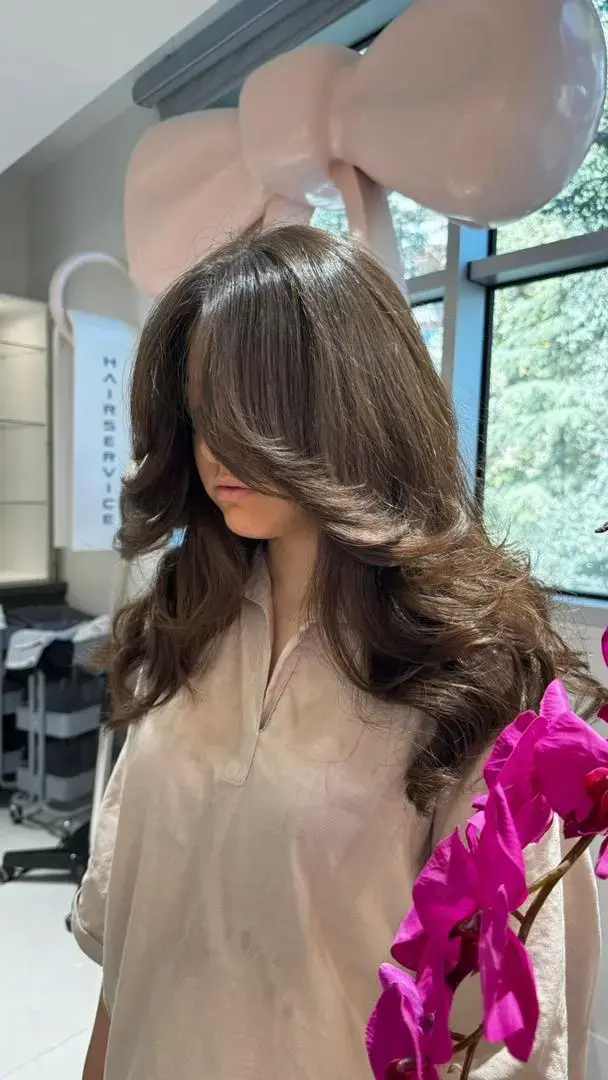 سالن زیبایی شیونا بیوتی الهیه