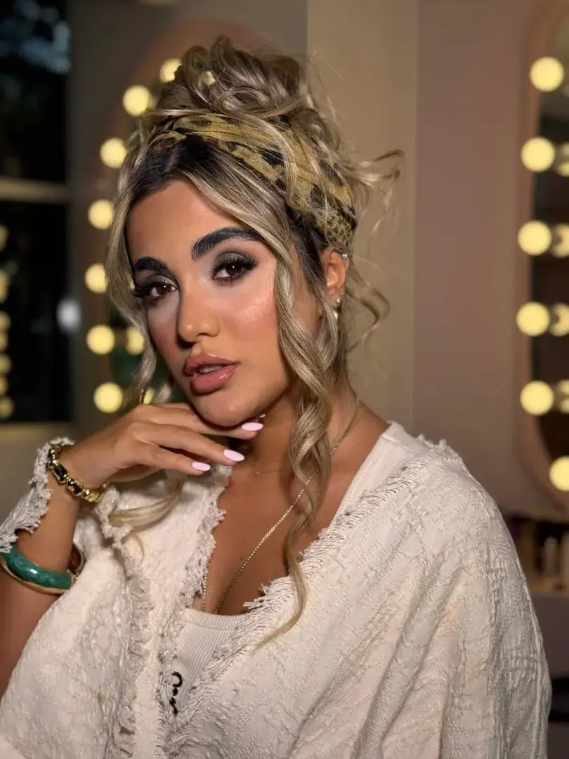 سالن زیبایی شیونا بیوتی الهیه