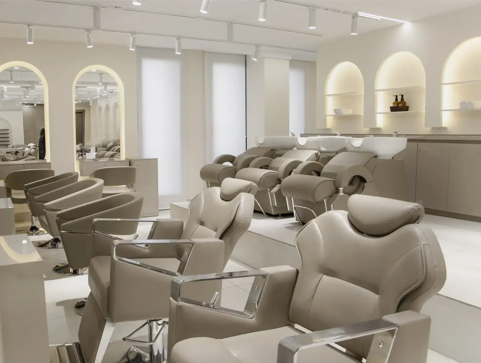 سالن زیبایی بارانا - شعبه یوسف آباد