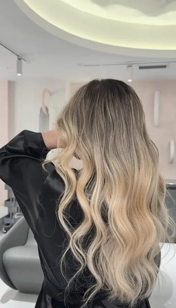 سالن زیبایی شیونا بیوتی الهیه