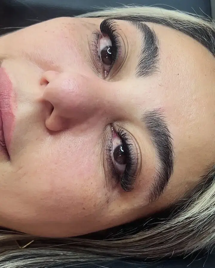 سالن زیبایی و عروس نگین آرا‌ جنت آباد