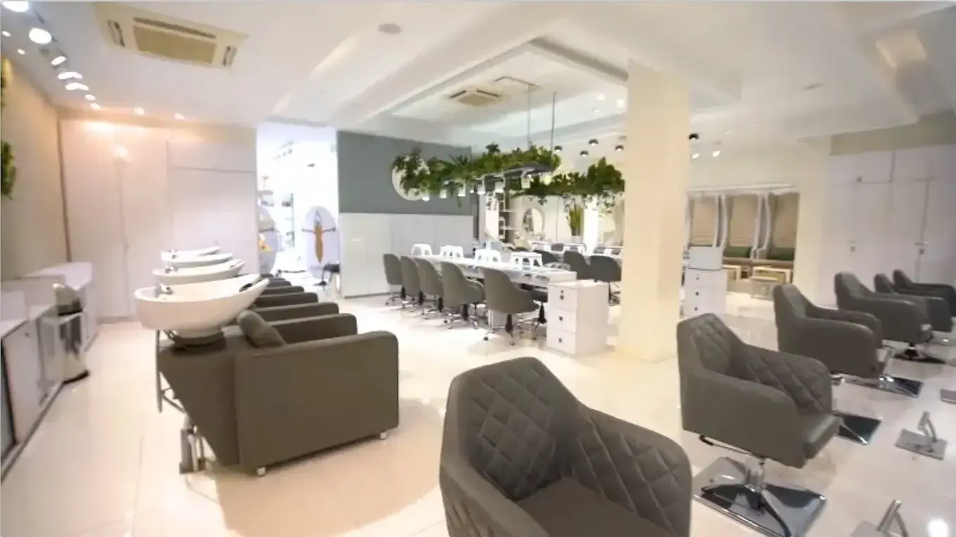سالن زیبایی سی ده الهیه