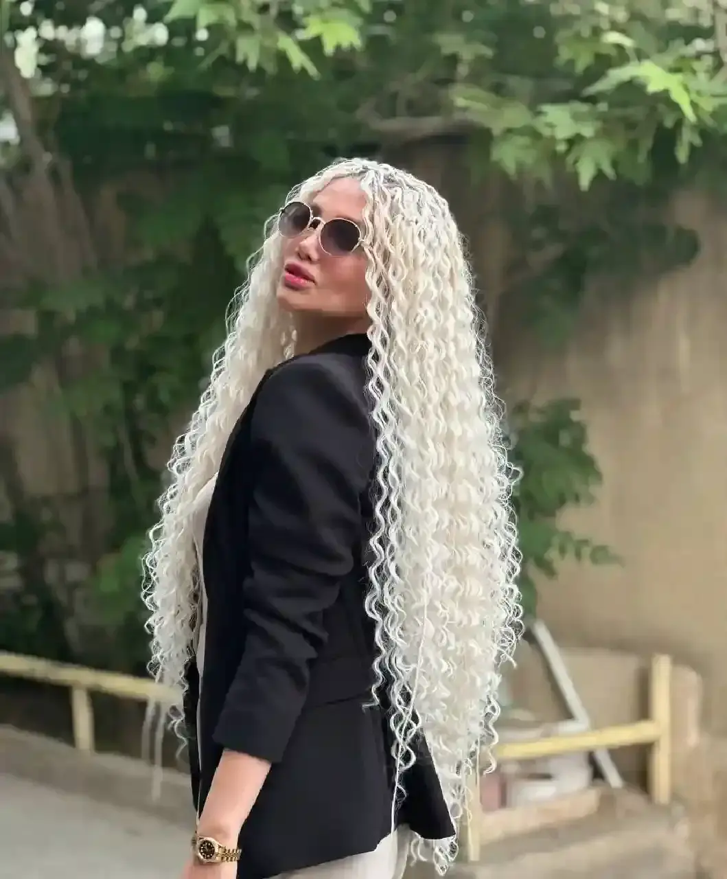 سالن زیبایی مونا یزدانی سعادت آباد