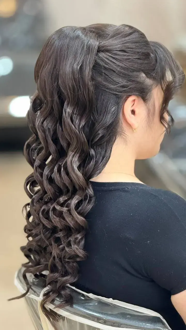 سالن زیبایی مانالیا