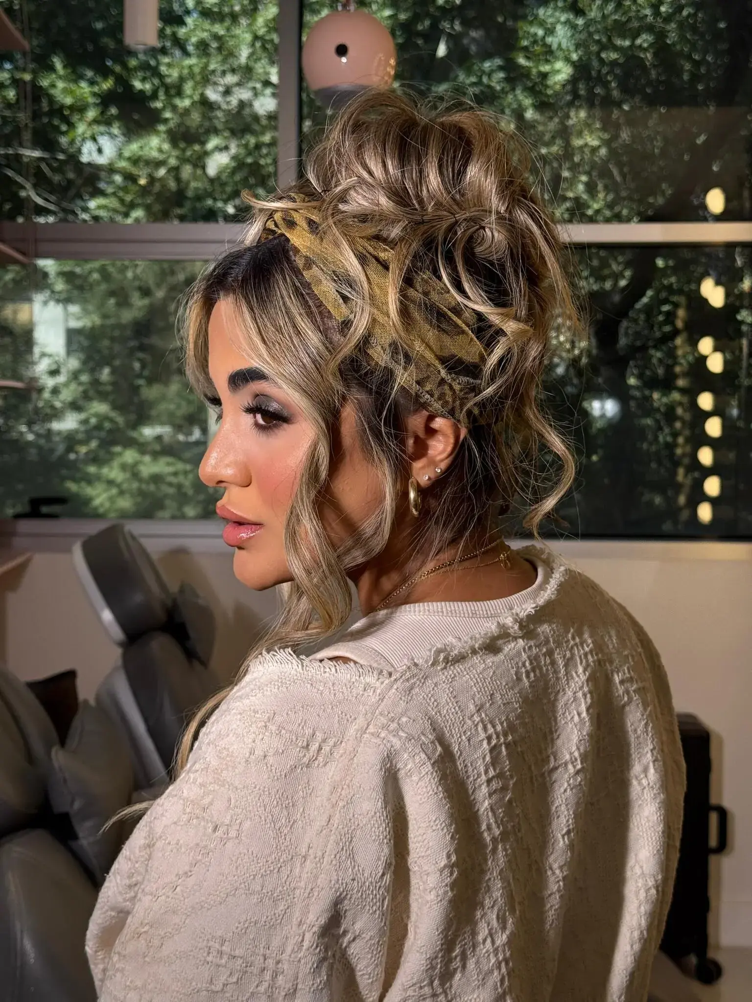 سالن زیبایی شیونا بیوتی الهیه