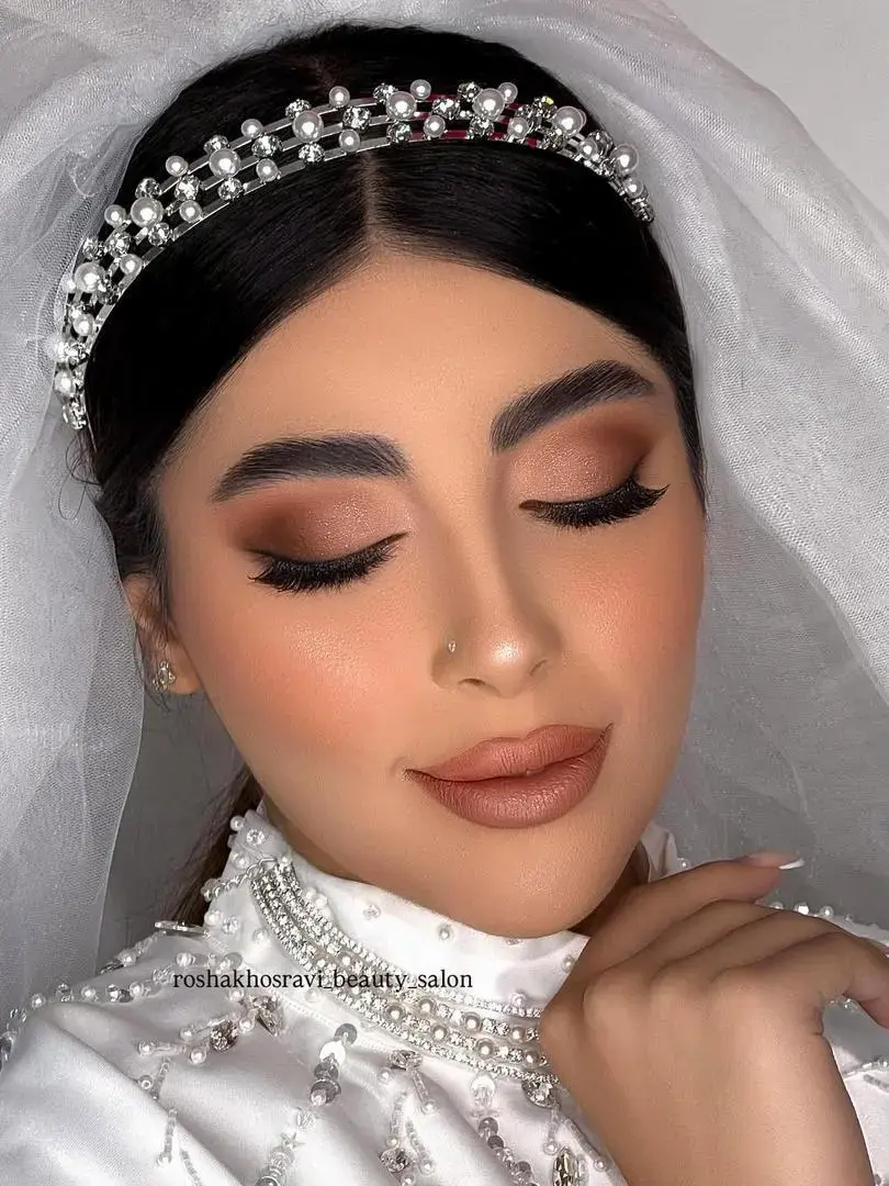 سالن زیبایی روشا خسروی زعفرانیه