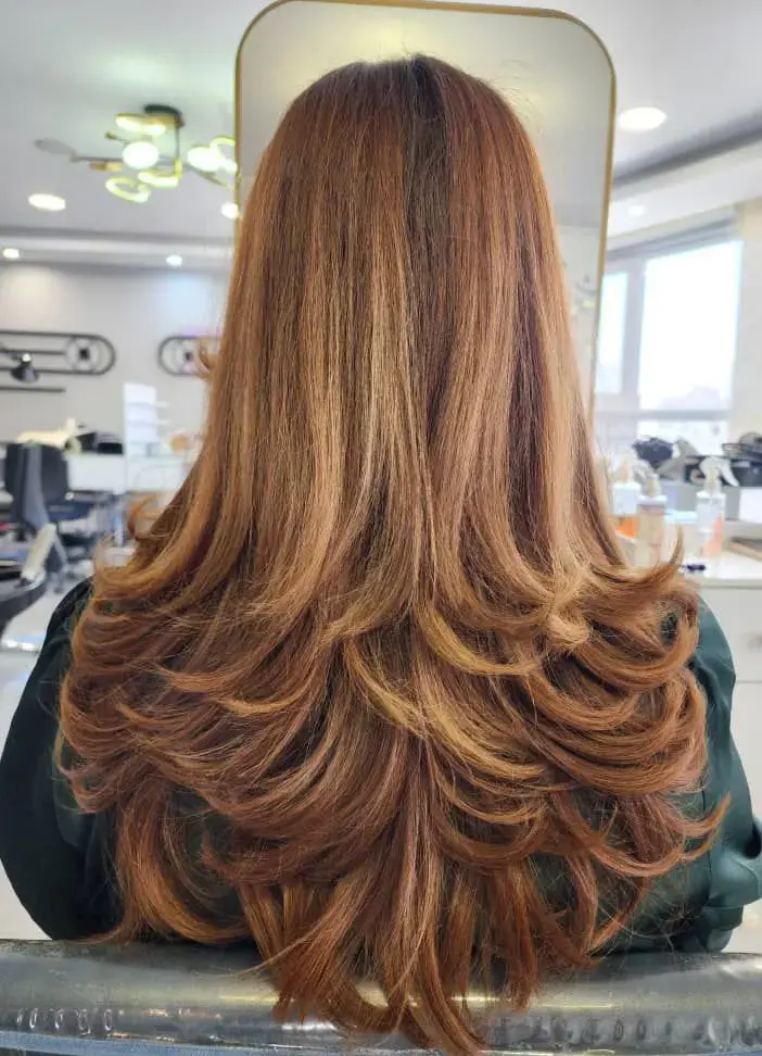 سالن زیبایی الای جنب نیایش مال