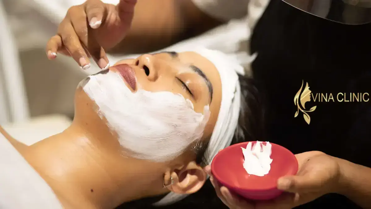 کلینیک زیبایی وینا