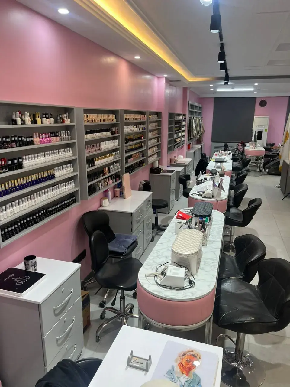 سالن زیبایی خالق بیوتی