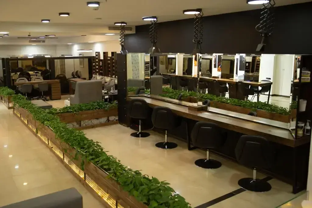 سالن زیبایی لارا شهرک گلستان