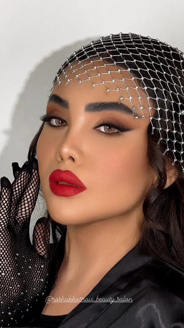 سالن زیبایی روشا خسروی زعفرانیه